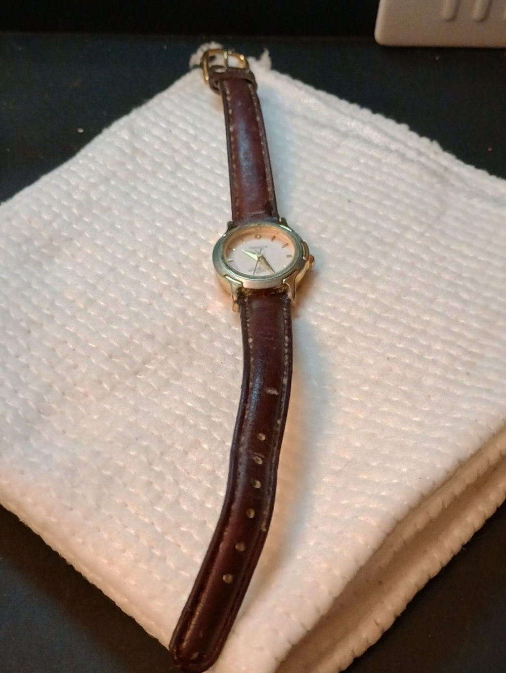 VTG 90s Swanson Gold Diamond Accent Quartz Watch